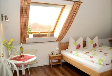 Gästezimmer 2 (© Gästehaus Boller)