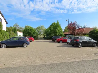 Parkplatz Turnhallte Bild 1 (© EM/Urlaubsregion Freinsheim)