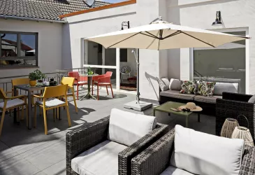 Dachterrasse Bild 1 (© Seconds Concept Rooms - Melanie Hubach)