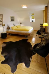 Fewo Berlin - Schlafzimmer 1 (© Seconds Concept Rooms - Melanie Hubach)