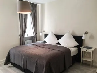 Regent - Bett Schlafzimmer 1 (© Familie Diehl)