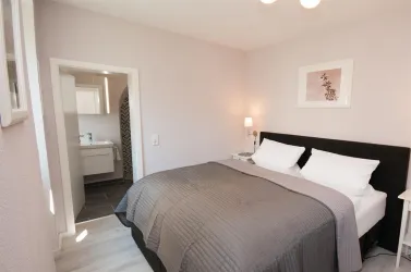 Schwarzriesling -  Schlafzimmer, Bild 2 (© Familie Diehl)