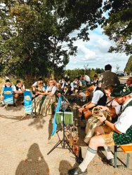 Blaskapelle auf dem Wanderweg 