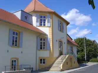 Spital Freinsheim Seitenansicht (© Urlaubsregion Freinsheim)