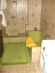Bad mit Du, Wanne und Waschmaschine