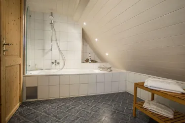 Badezimmer 2 (© Ferienhaus Kallstadt)