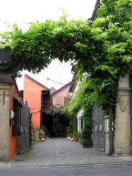 Hofeingang (© Weingut Speckert-Ruprecht)