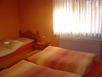 3-Bett-Zimmer