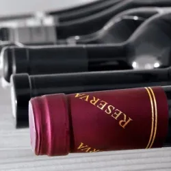 Weinflaschen (© Weingut Koch)