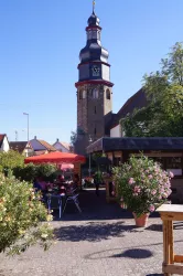 Blick auf die Kirche (© Loncar)