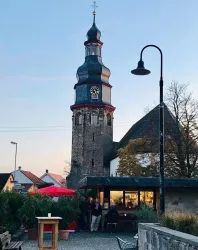 Weinhäusel abends (© Loncar)