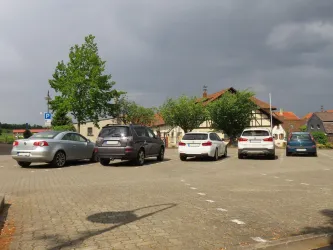 Parkplatz Fest der 100 Weine Bild 1 (© Urlaubsregion Freinsheim)