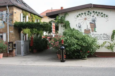 Haus (© Weingut Waltwr- Henninger)