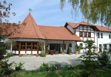 Weingut Schlipp-Rohrbach Außenansicht.