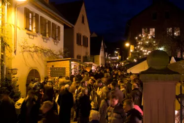 Belzenickelmarkt bei Nacht