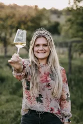 Weinprinzessin Michelle Fleischmann