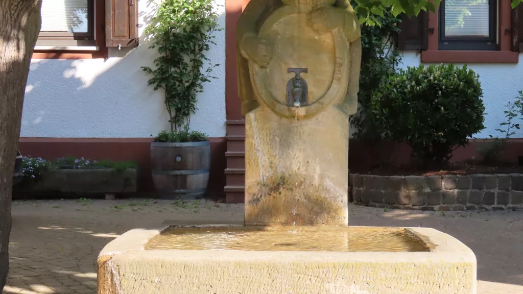 Winzerbrunnen Bobenheim am Berg