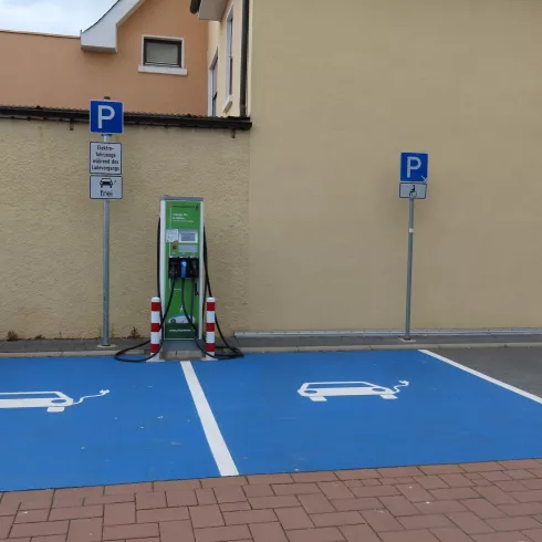 E-Tankstelle Freinsheim (© Urlaubsregion Freinsheim)