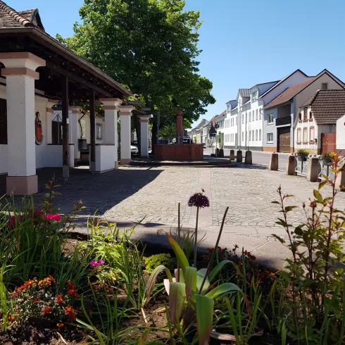 Brunnen am Obertor (© Karin Josy) Brunnen am Obertor (© Karin Josy)