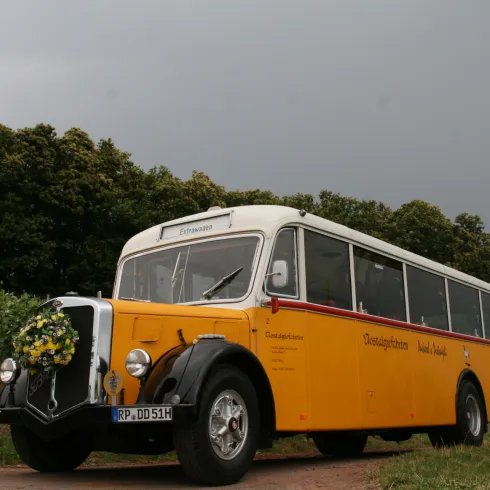 Oldtimerbus "Postwägeli" von 1947